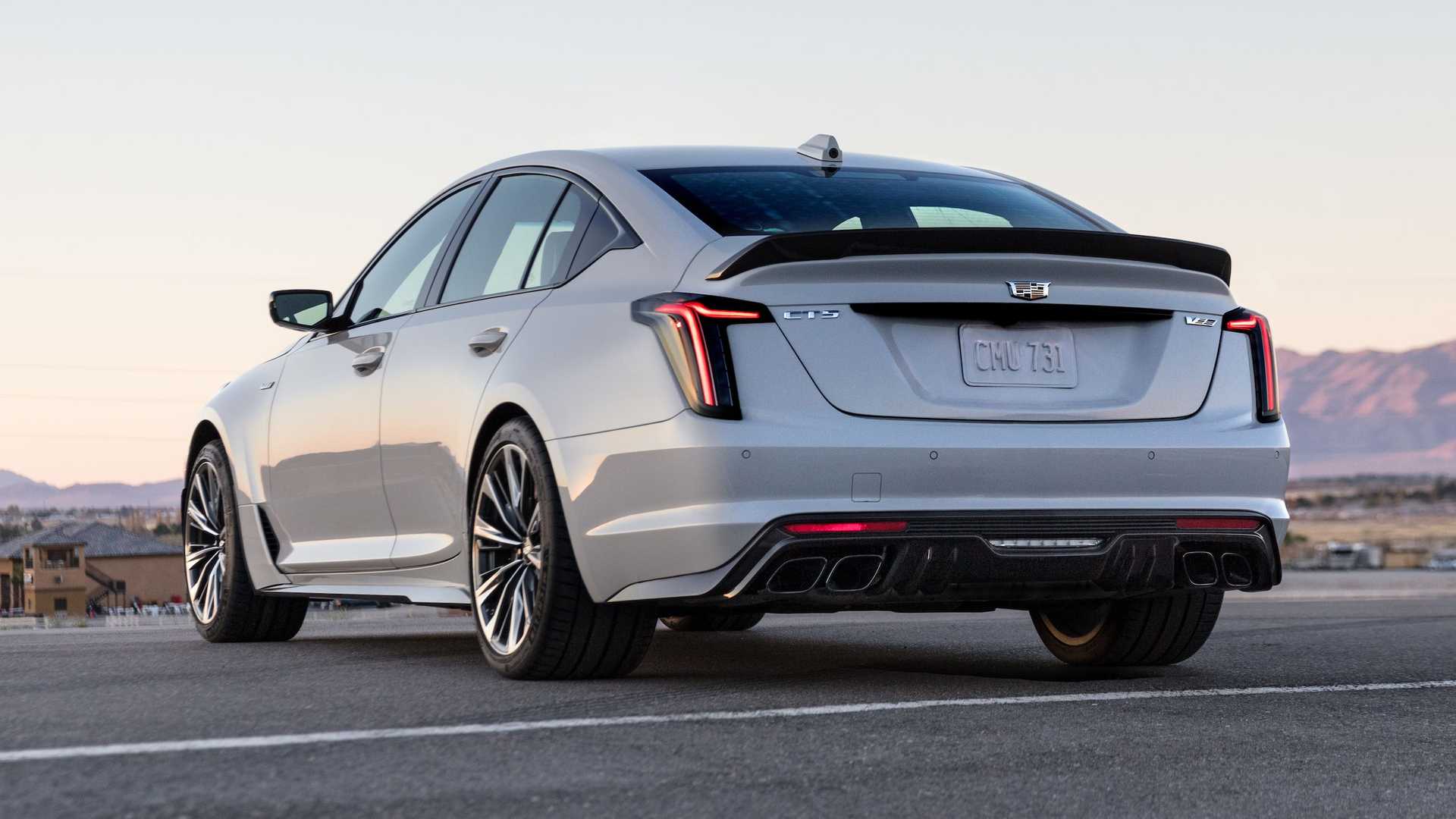 2022-cadillac-ct5-v-blackwing.jpg