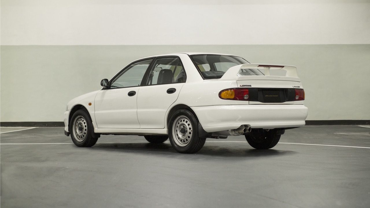 1995-mitsubishi-lancer-evo-ii-rs-for-sale.jpg