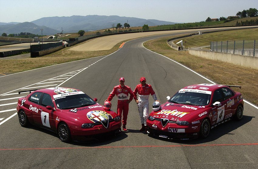 Alfa156_Schumi_01_lg.jpg