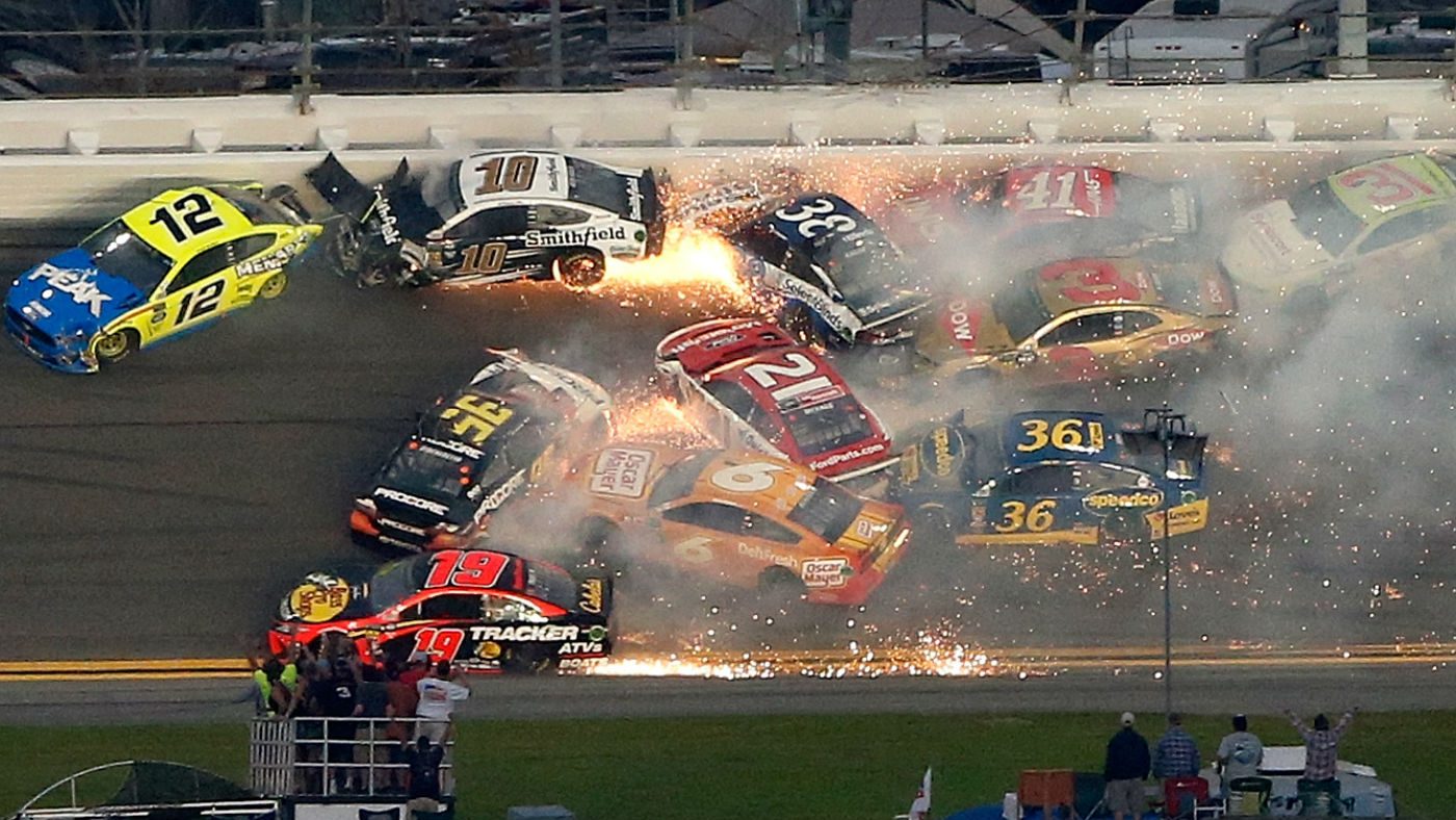 paul_menard_2019_daytona_500_nascar_crash_gettyimages-1125522285.jpg