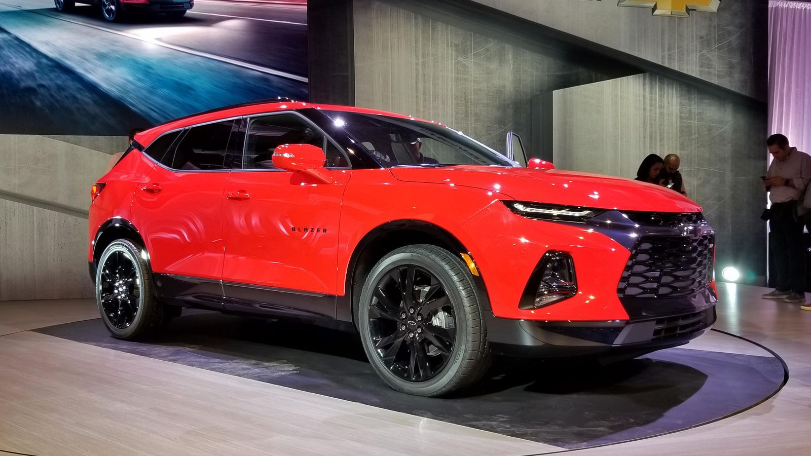 2019-chevrolet-blazer-2.jpg