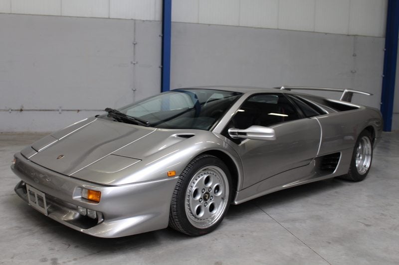 Lamborghini_Diablo_1995_11_2db30da9c524740fd12a472e06e1dd7b.jpeg