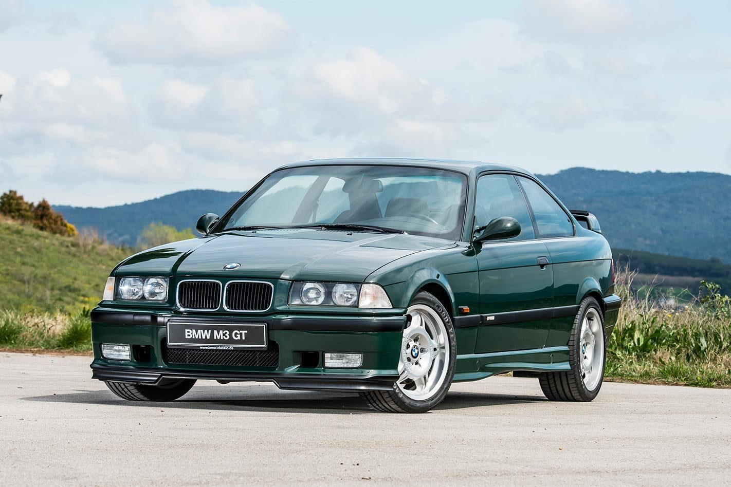 BMW-E36-M3-GT-1.jpg