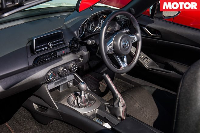 mazda-mx-5-nd-interior.jpg