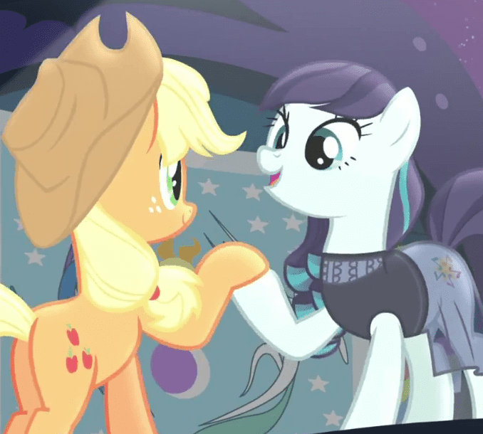 1027133__safe_applejack_screencap_hoof+hold_stage_spoiler-colon-s05e24_the+mane+attraction_countess+coloratura_rara.png