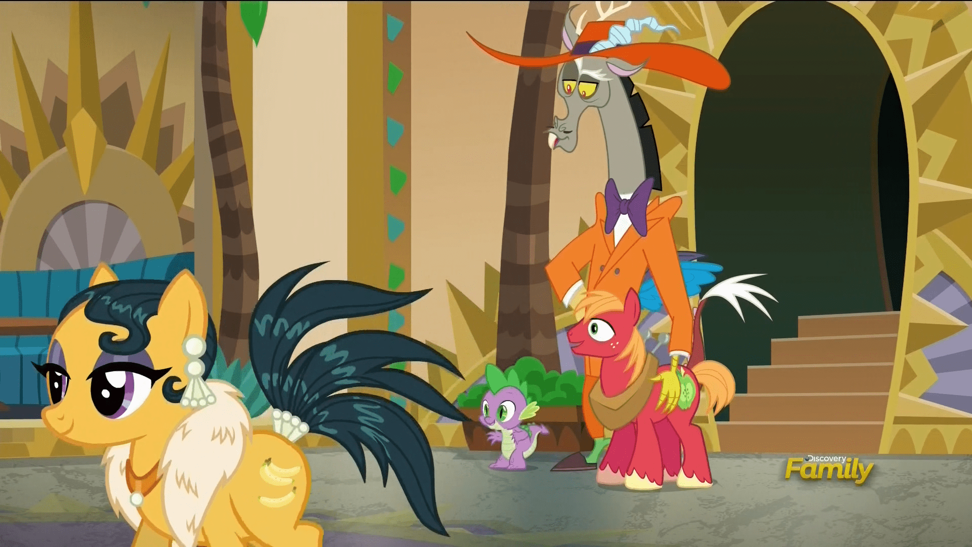 1234871__safe_screencap_spike_ponified_discord_big+macintosh_spoiler-colon-s06e17_dungeons+and+discords_chiquita+banana_zoot+suit.png