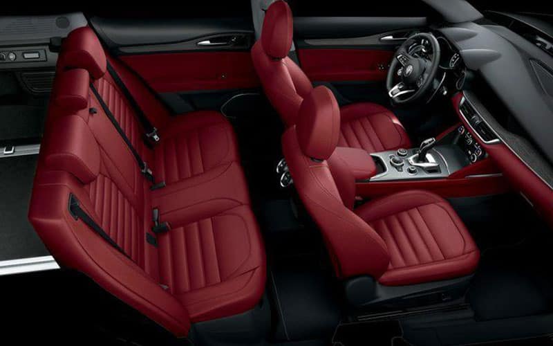 2020-Alfa-Romeo-Stelvio-Interior.jpg