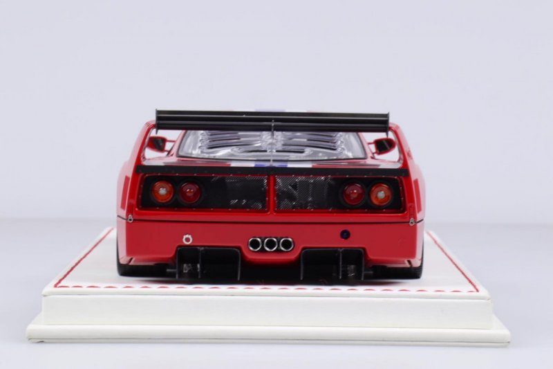 dg_Ferrari-F40-LM-Special-Edition8.jpg