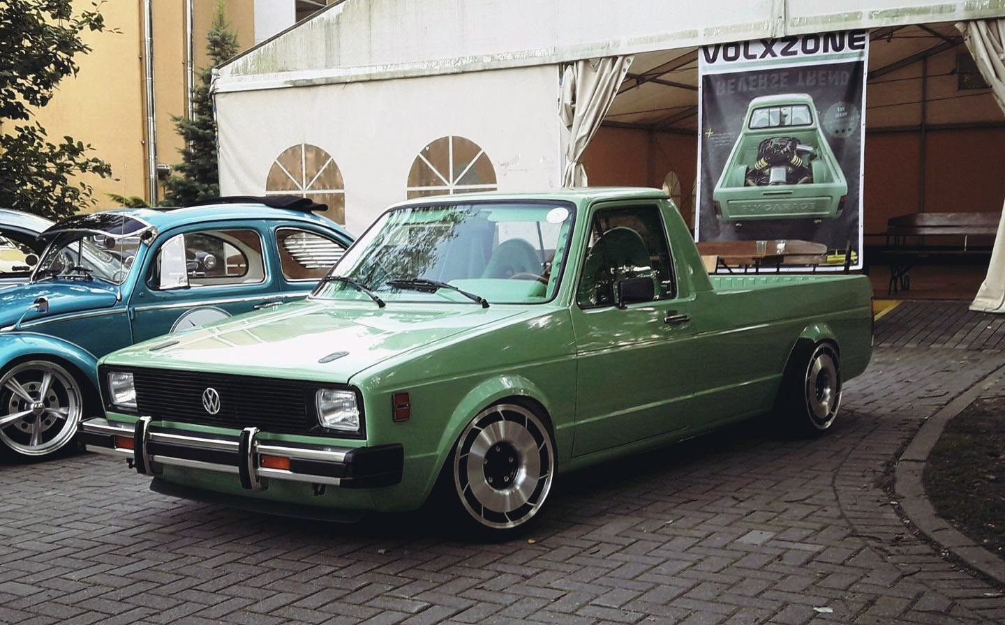 VW-Caddy-with-a-mid-engine-Audi-V8-08.jpg