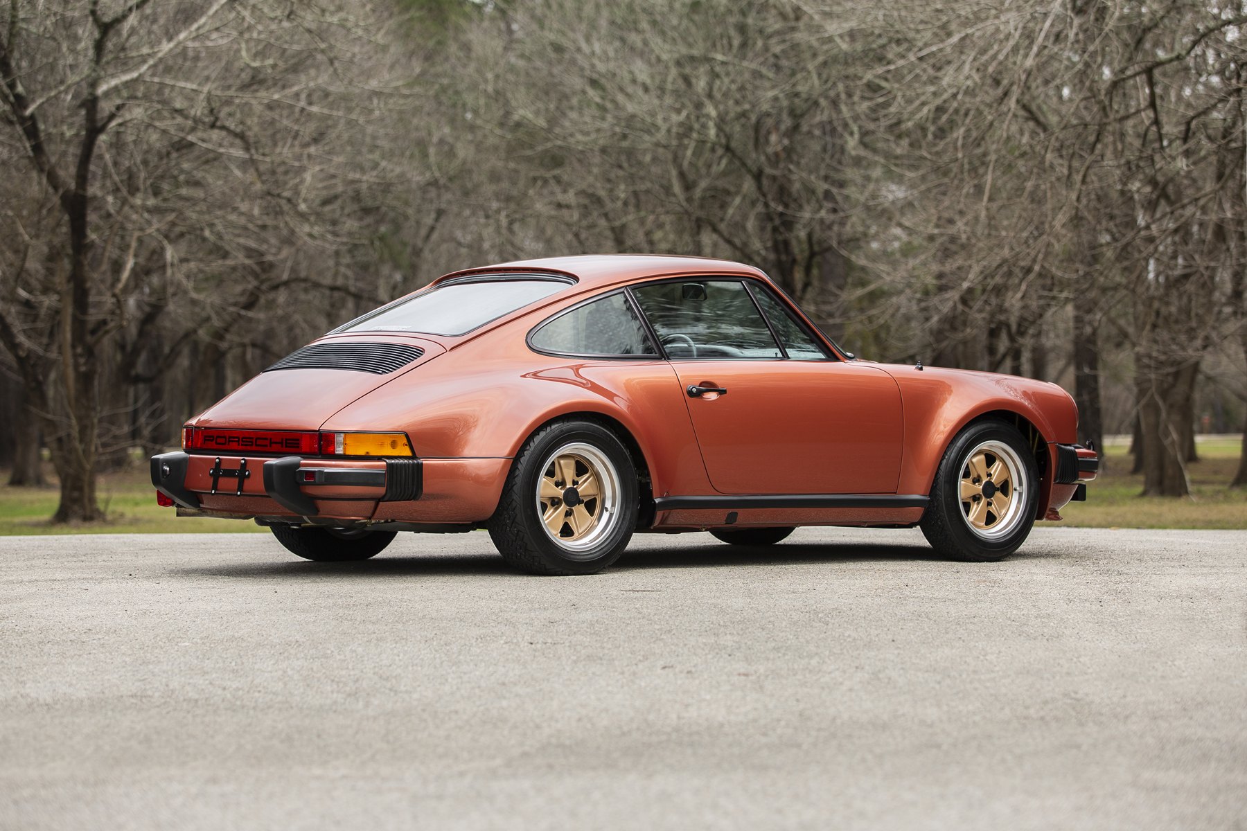 1975-Porsche-930-34.jpeg