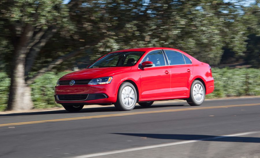 2014-volkswagen-jetta-18t-first-drive-review-car-and-driver-photo-532272-s-original.jpg