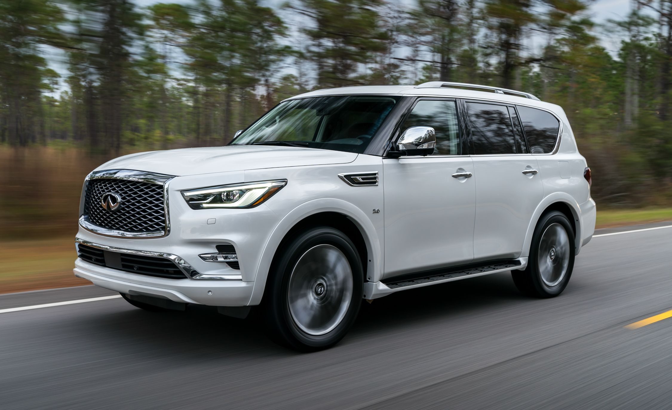 2018-Infiniti-QX80-129-3.jpg