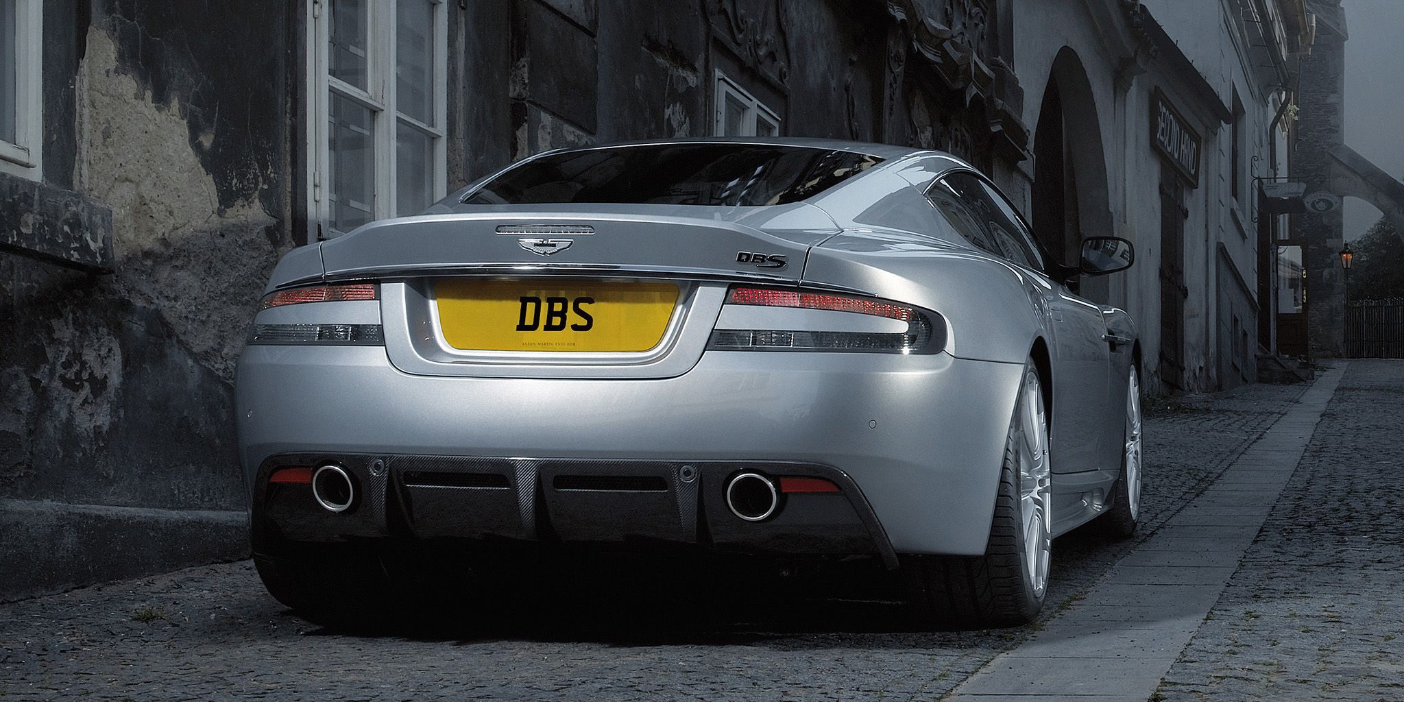 images-aston-martin-dbs-2008-4-1524058663.jpg