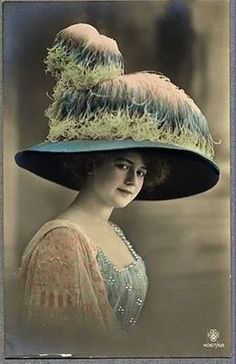 f7347e5c8562bf740c398b34881c1cd9--english-hats-victorian-hats.jpg