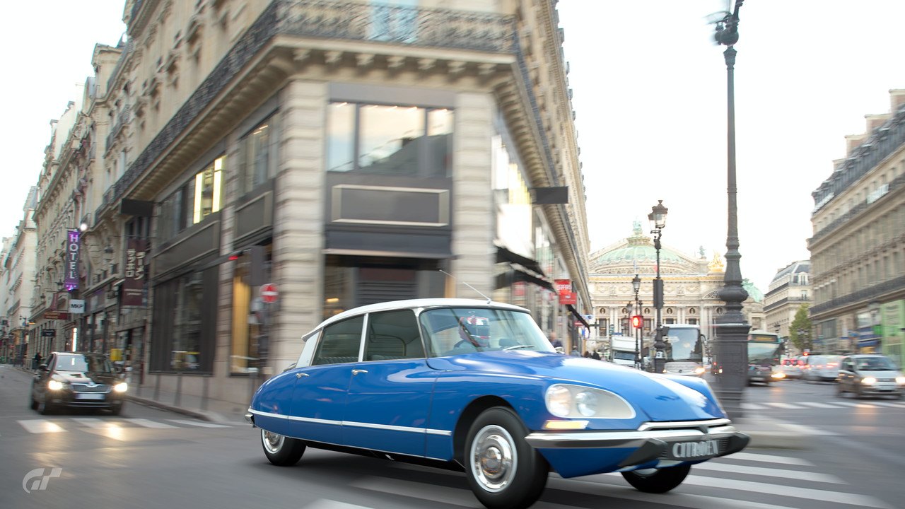 Citroen-DS-21-Pallas-1970-Palais-Garnier-from-Avenue-de-l-Op-ra.jpg