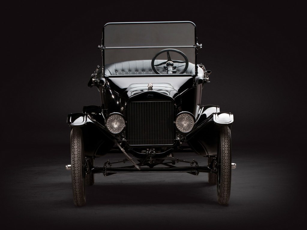 ford_model_t_roadster_39_015a00000d560a02.jpg