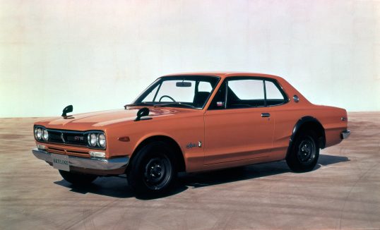 nissan_skyline_2000gt-r_coupe_23.jpg