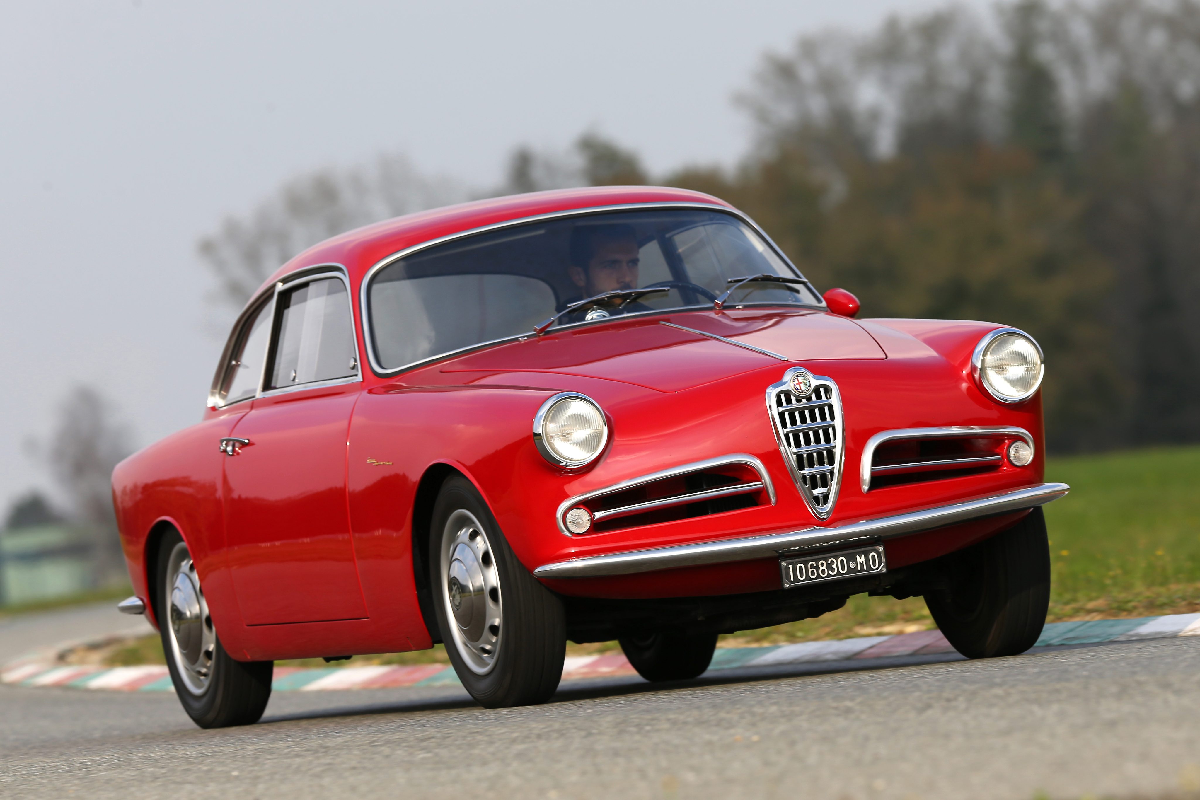 alfa_romeo_giulietta_sprint_veloce.jpeg