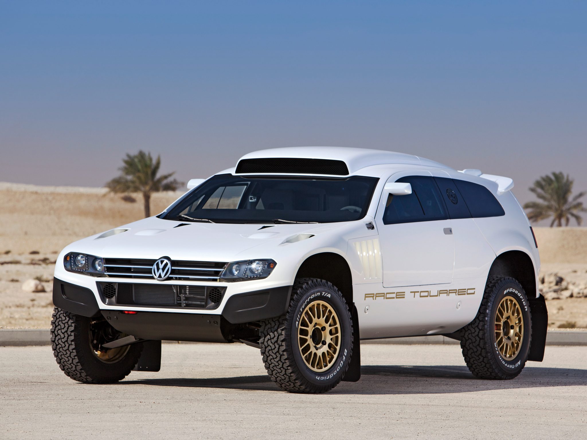 autowp.ru_volkswagen_race_touareg_3_qatar_concept_9.jpg