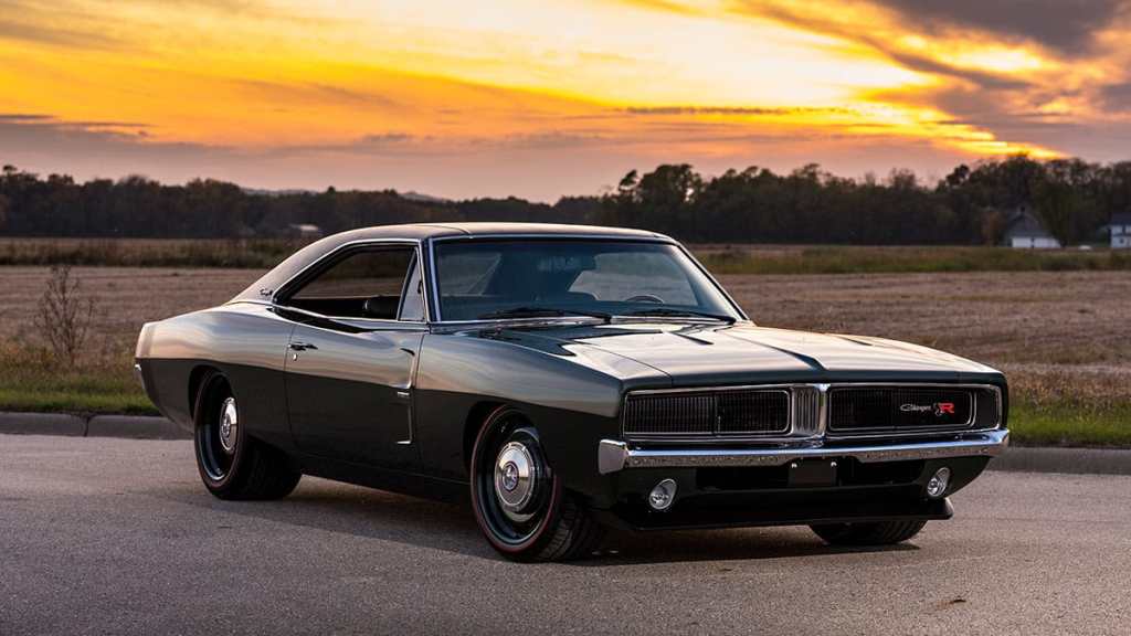 Ringbrothers-1969-Dodge-Charger-Defiant-9.jpg