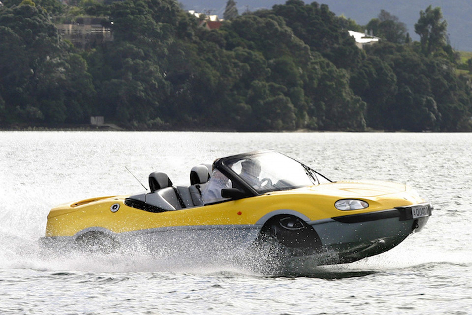 gibbs-is-selling-off-20-of-its-aquada-amphibious-sports-cars.jpg