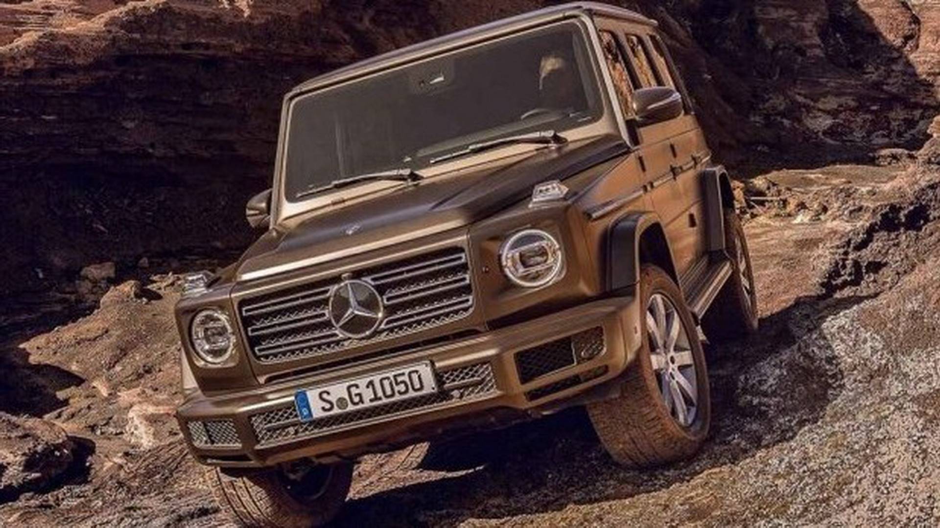 2019-mercedes-g-class-leaked-official-image.jpg