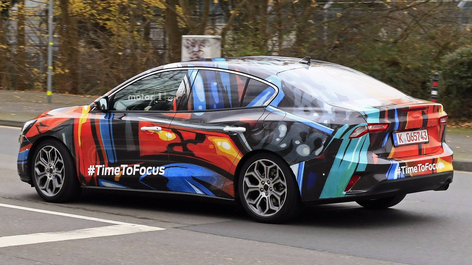 2019-ford-focus-sedan-spy-photo.jpg