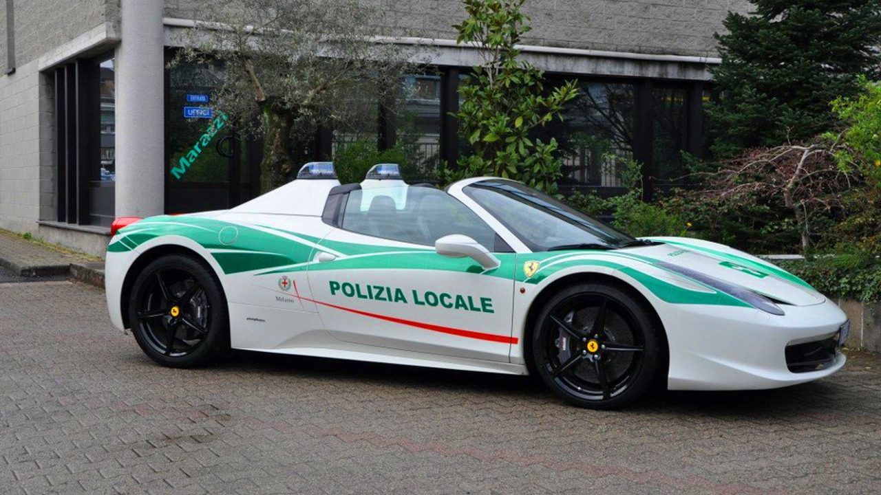 ferrari-458-spider-milan-police.jpg