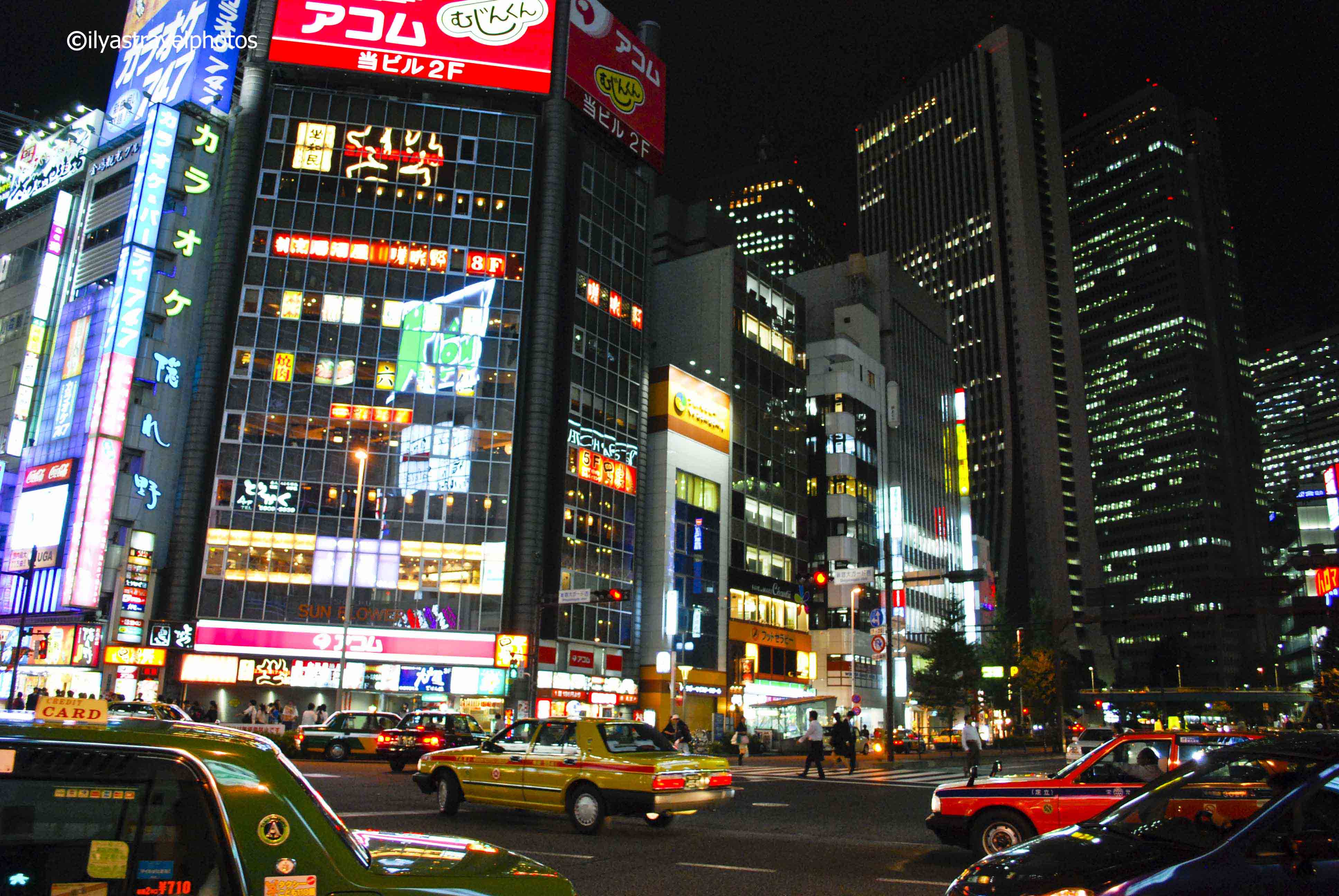 ginza-yon-chome-crossing.jpg