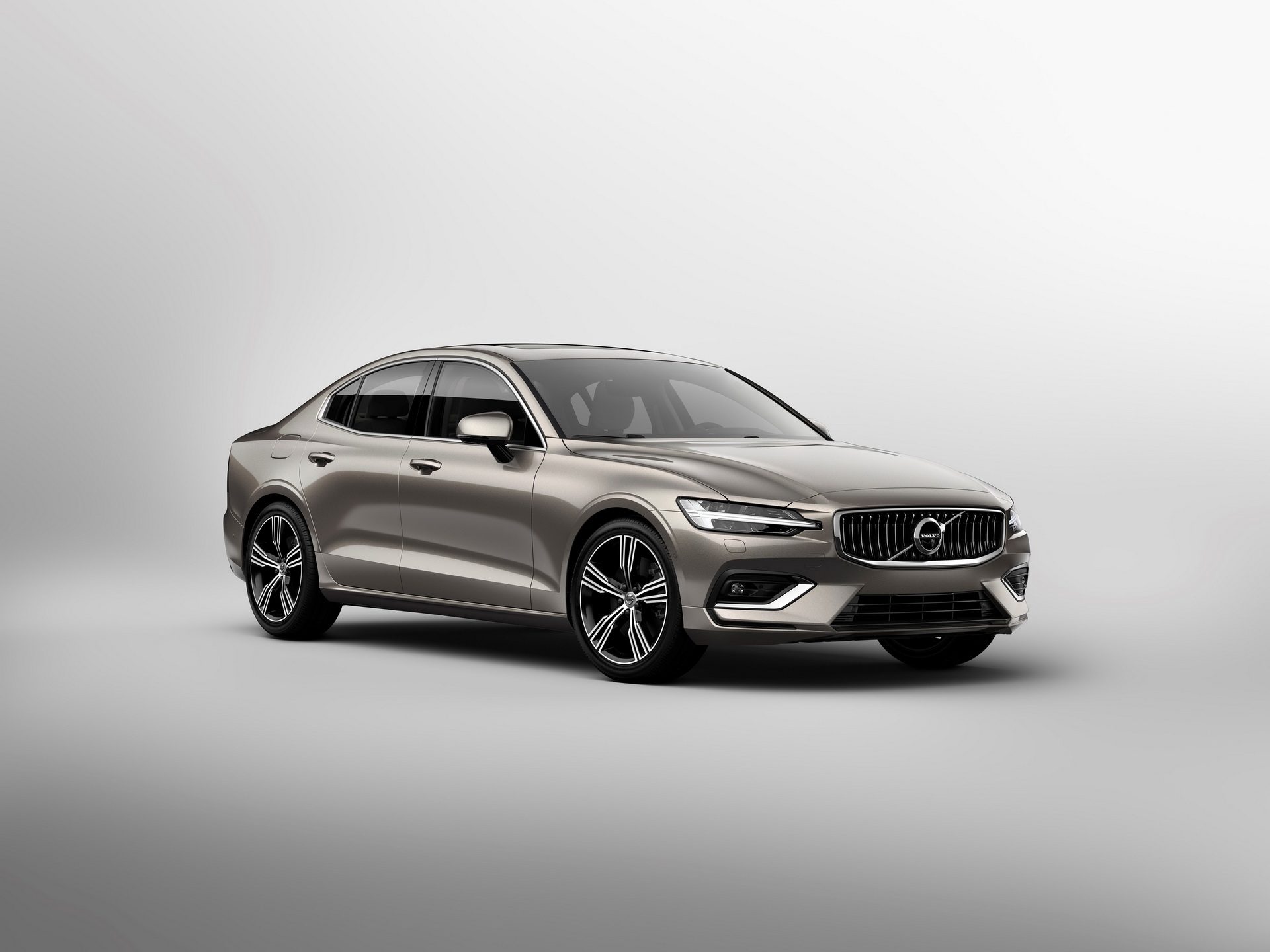 dbc65011-2019-volvo-s60-unveiled-1.jpg