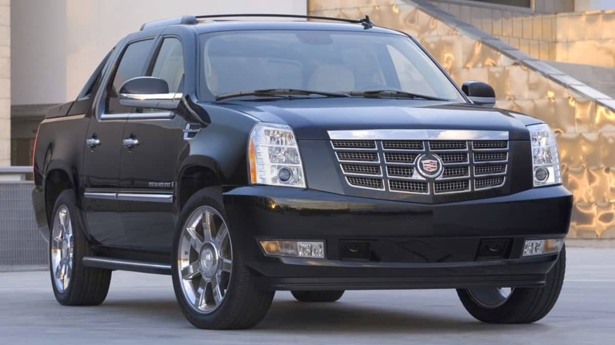 Cadillac-Escalade-EXT-625x416.jpg