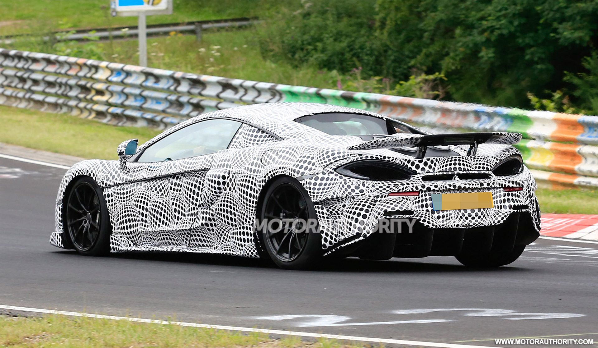 2019-mclaren-600lt-spy-shots--image-via-s-baldauf-sb-medien_100656039_h.jpg