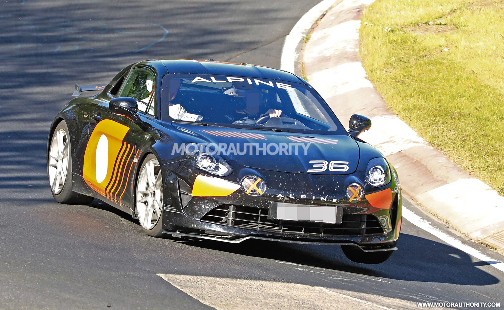 2020-alpine-a110-sport-spy-shots--image-via-s-baldauf-sb-medien_100702120_h.jpg