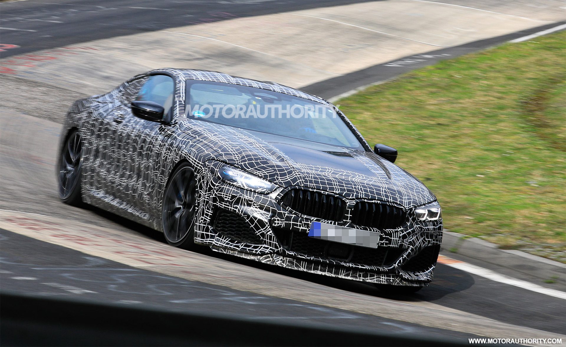 2020-bmw-8-series-spy-shots--image-via-s-baldauf-sb-medien_100650134_h.jpg