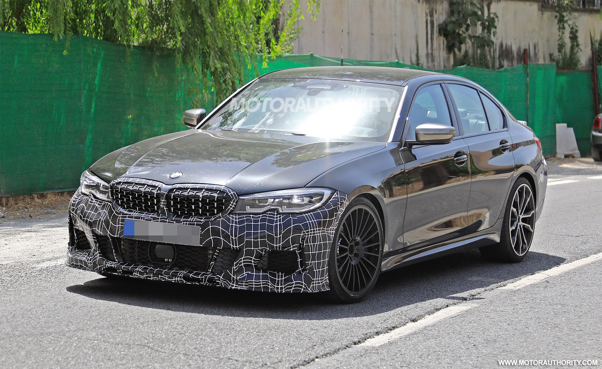 2020-bmw-alpina-b3-biturbo-spy-shots--image-via-s-baldauf-sb-medien_100710777_h.jpg