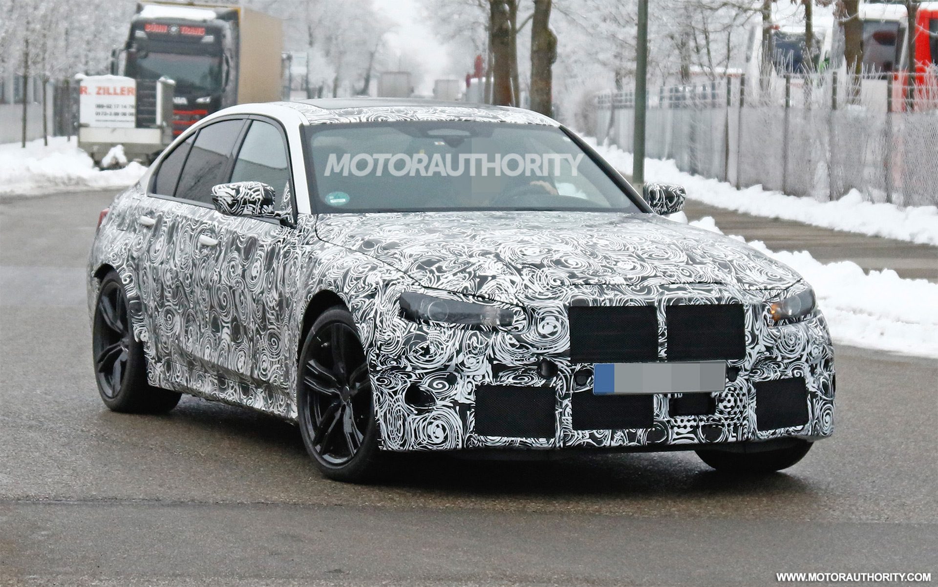 2020-bmw-m3-spy-shots--image-via-s-baldauf-sb-medien_100690734_h.jpg