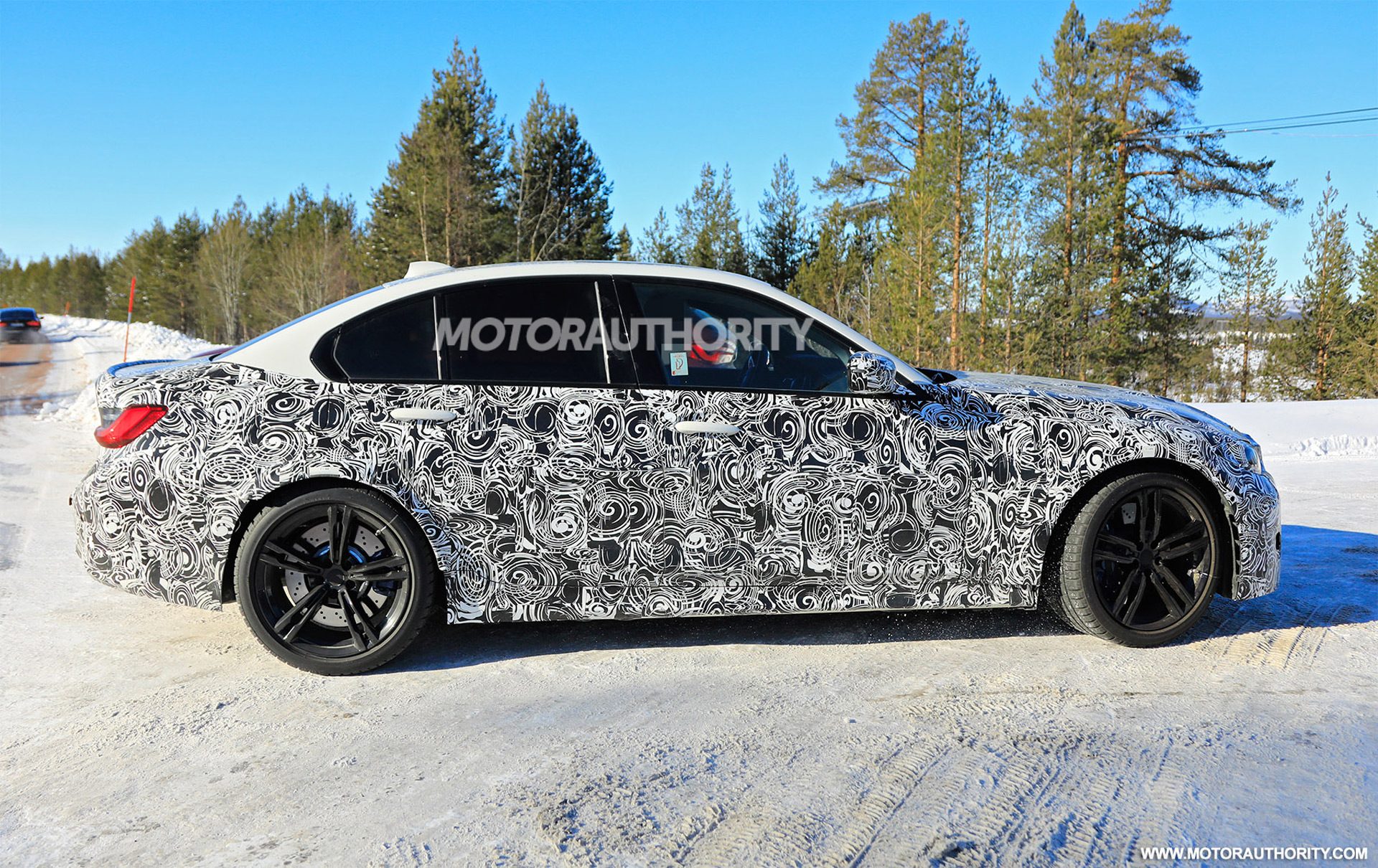 2020-bmw-m3-spy-shots--image-via-s-baldauf-sb-medien_100695778_h.jpg