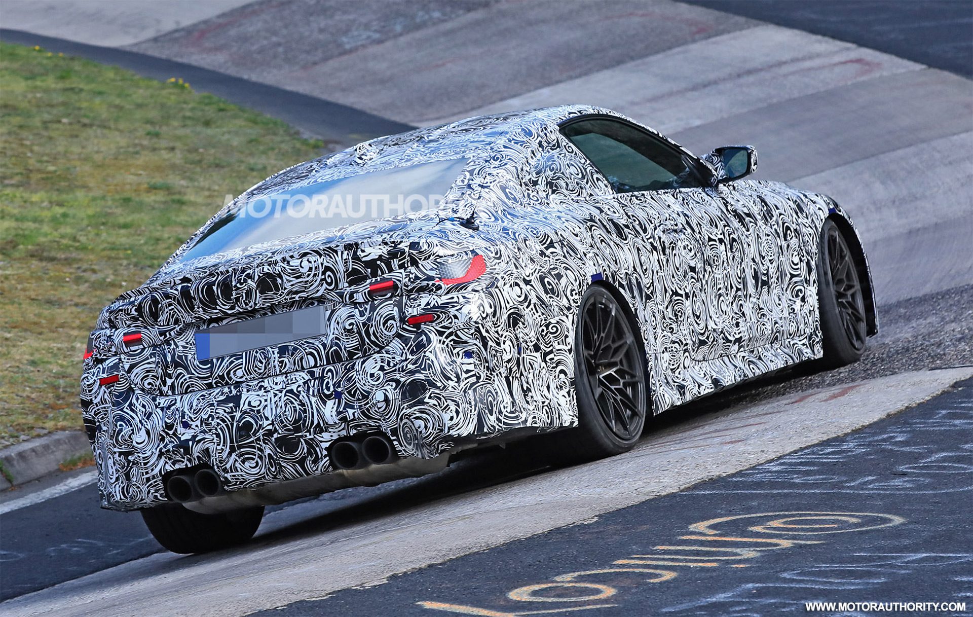 2021-bmw-m4-spy-shots--photo-credit-s-baldauf-sb-medien_100743934_h.jpg