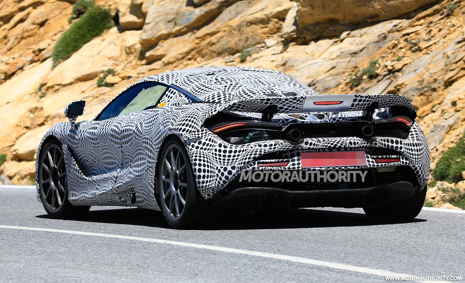 mclaren-hybrid-supercar-test-mule-spy-shots--image-via-s-baldauf-sb-medien_100701476_h.jpg