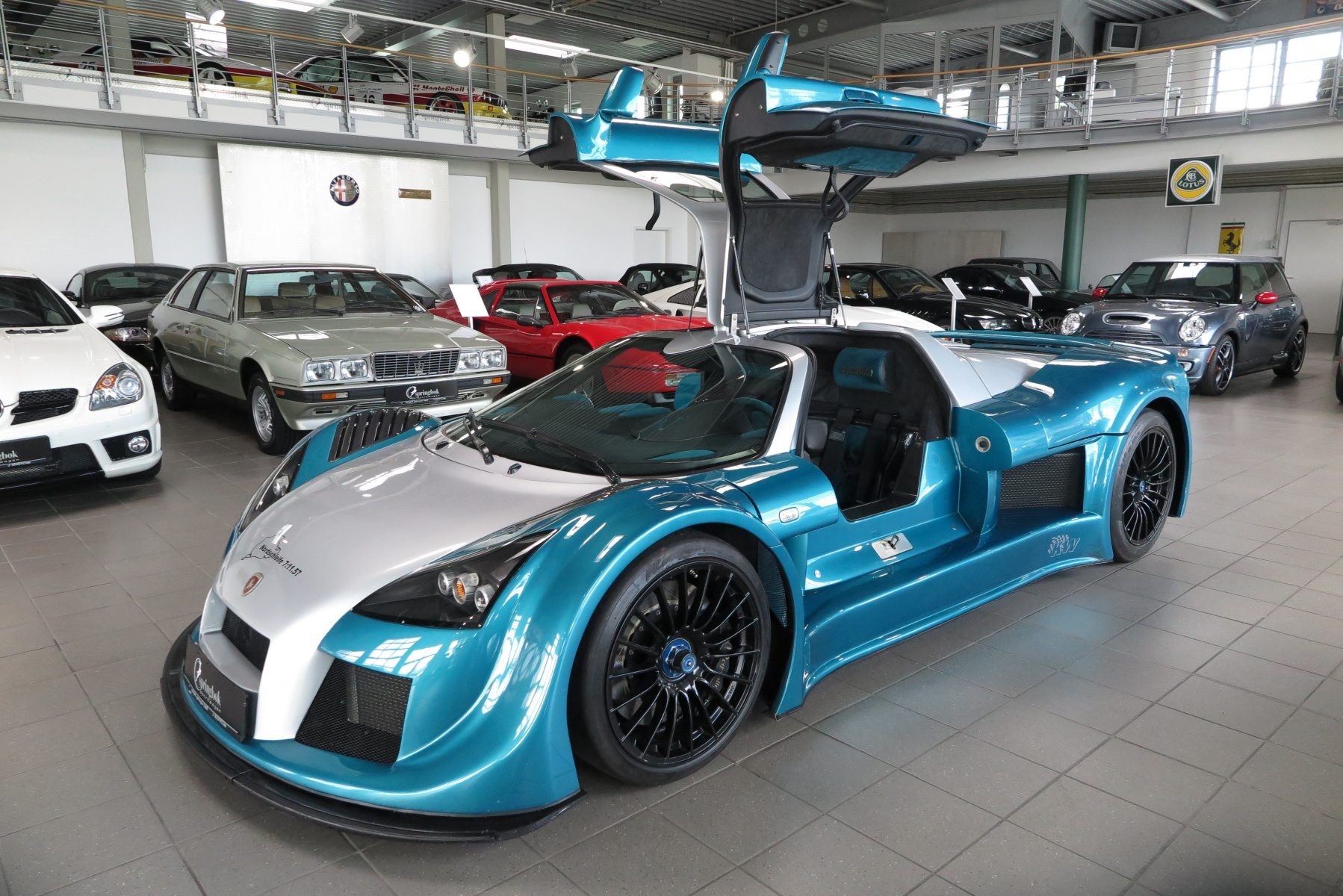 nrburgring-record-setting-gumpert-apollo-is-for-sale_100651647_h.jpg