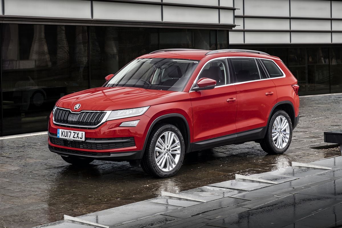 Skoda~Kodiaq~2017~(1).jpg