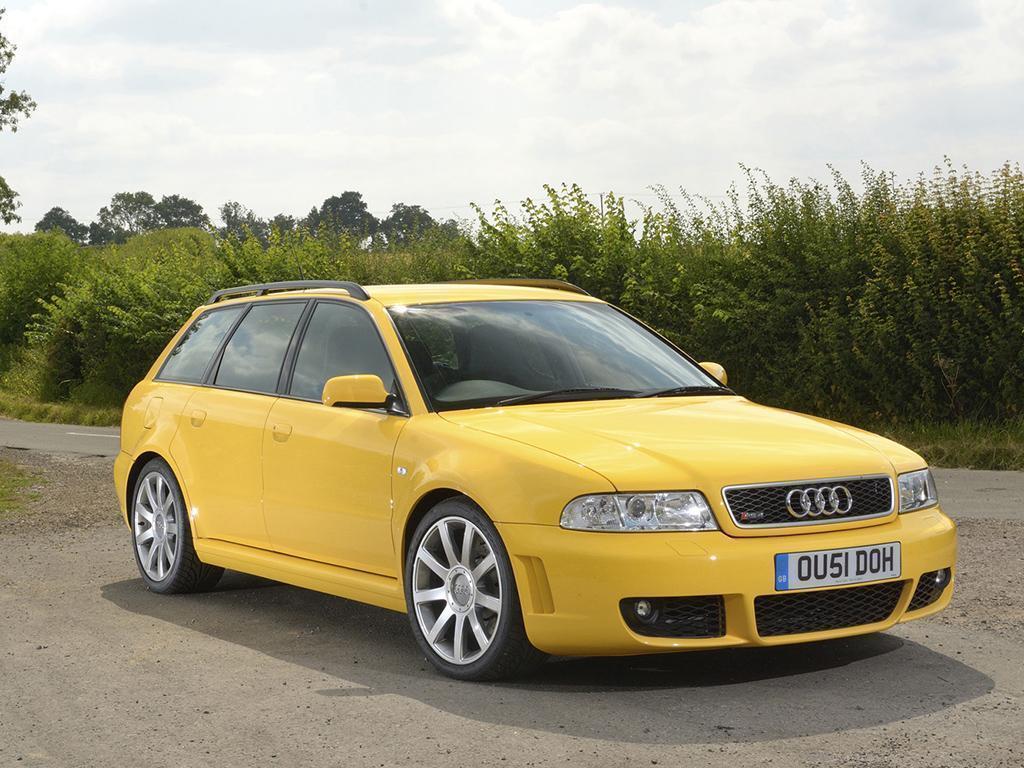 Audi_B5RS4_02.jpg