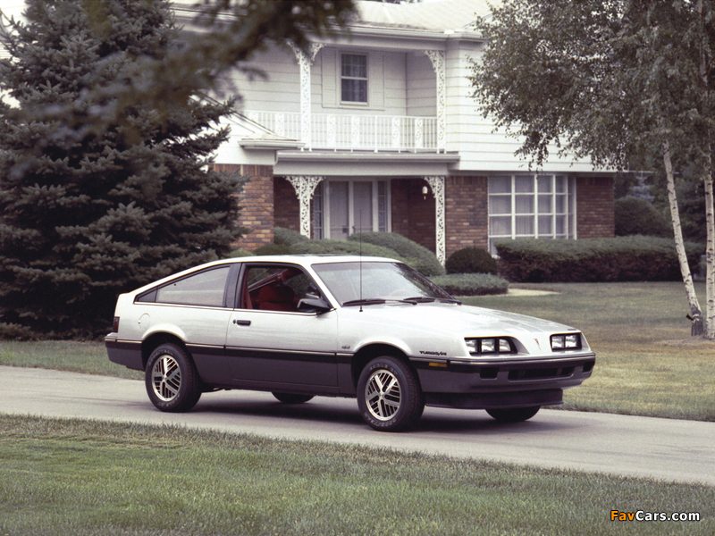 pontiac_sunbird_1985_pictures_1_800x600.jpg