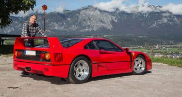 Ferrari-F40-Gerhard-Berger-1990--bigMobileWideOdc-938de79c-1737105.jpg
