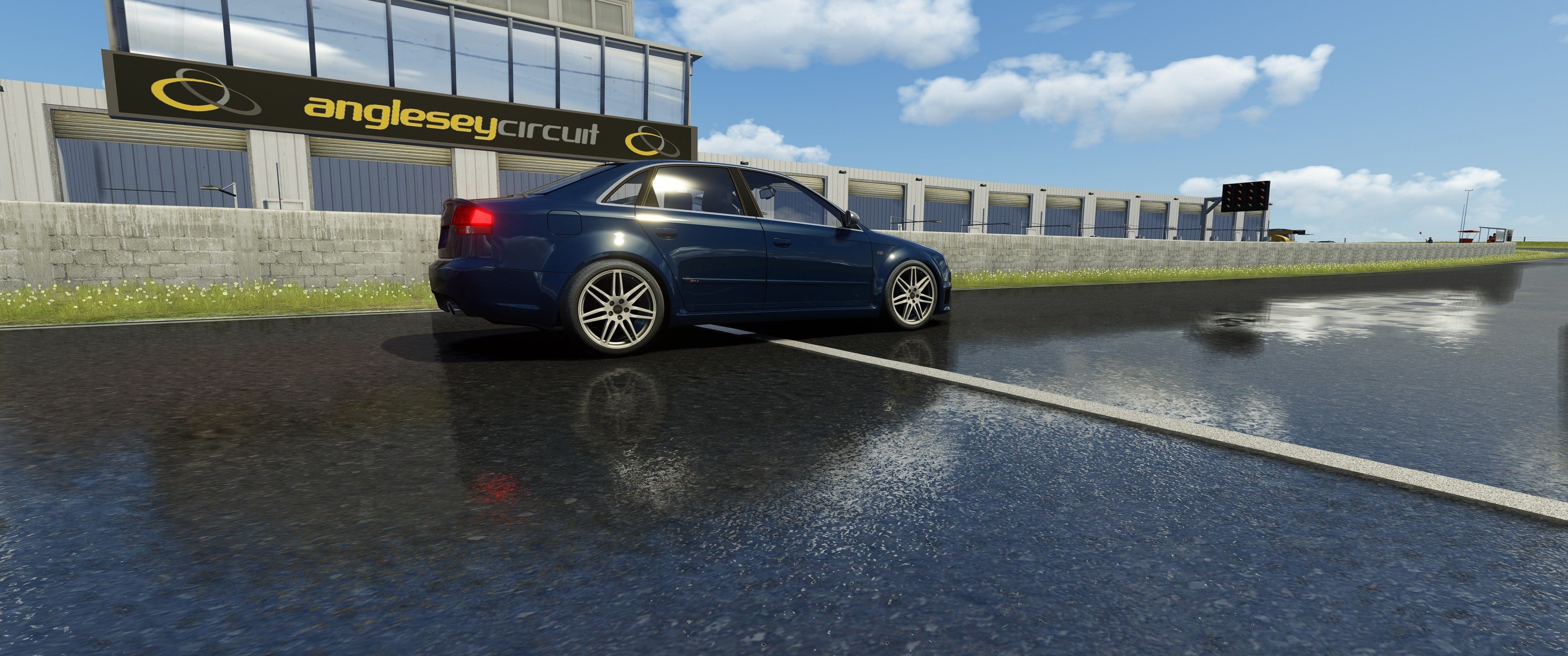 Screenshot_audi_rs4_2006_anglesey_2-6-120-19-0-29.jpg