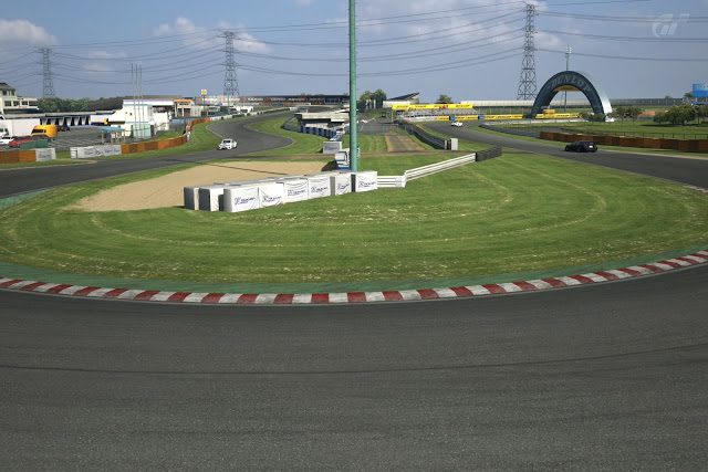 Tsukuba%2520Circuit_9.jpg