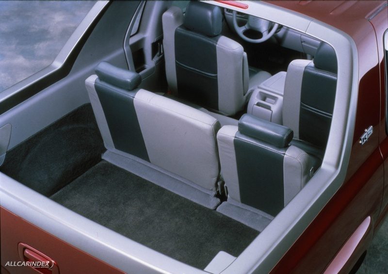 2001%252520Chevrolet%252520K5%252520Concept_05.jpg