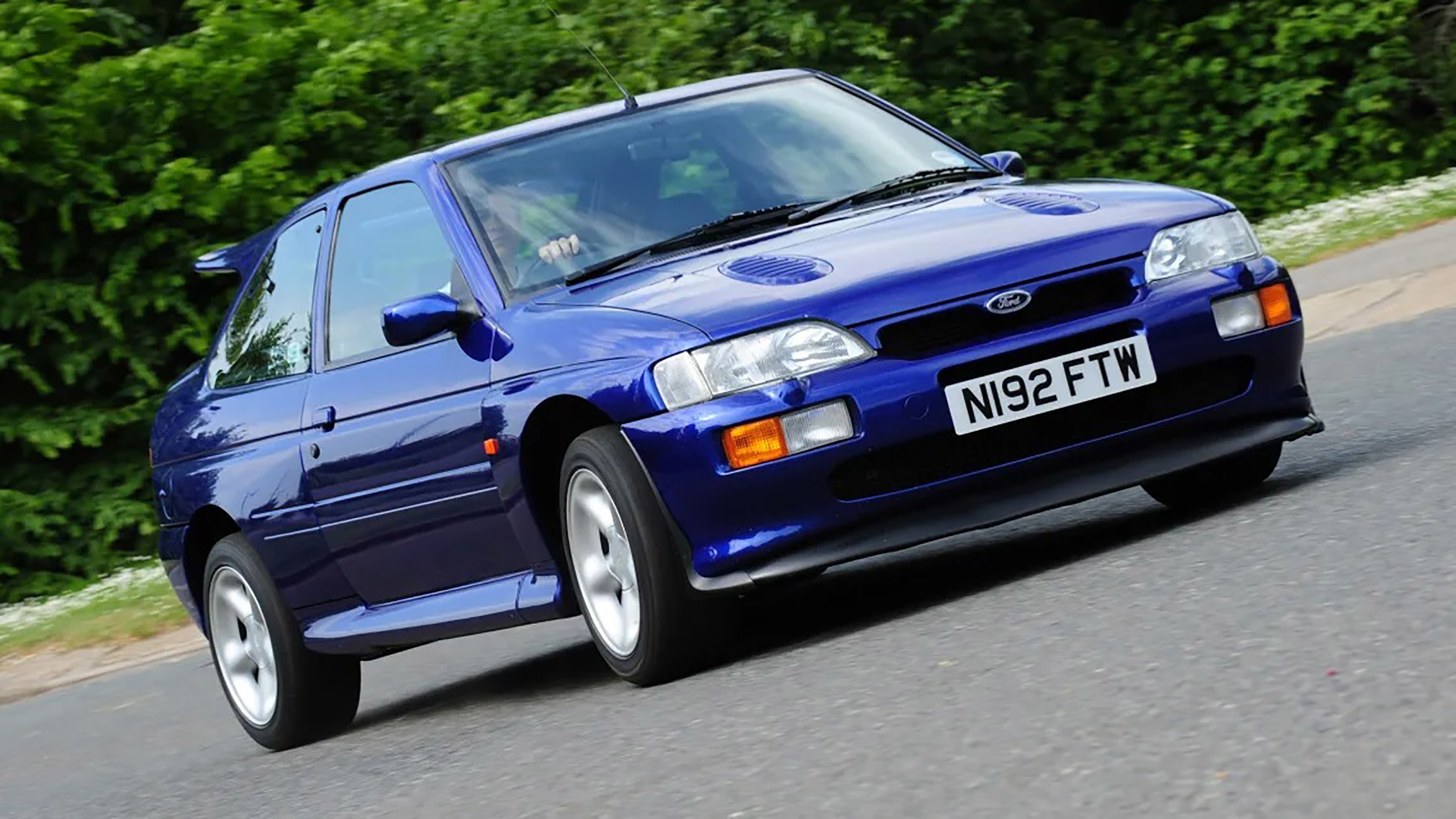 Ford%20Escort%20RS%20Cosworth%20used%20guide%20April%2011%2022.jpg