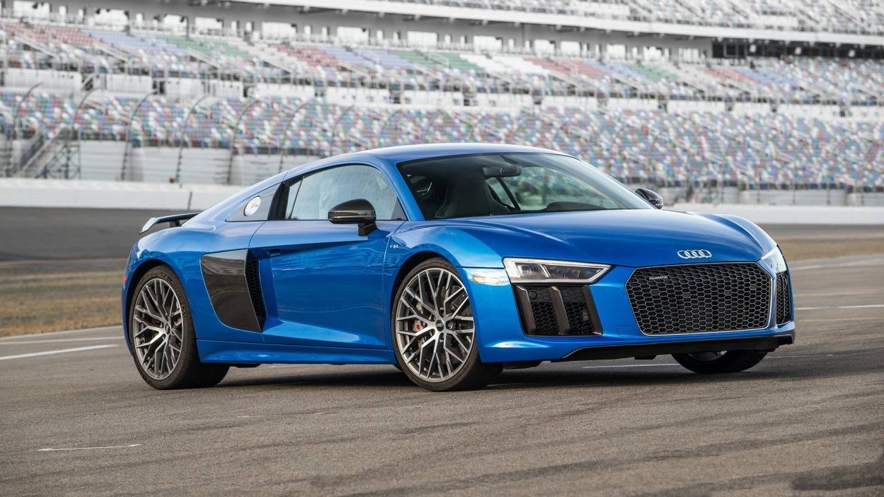 2017_audi_r8_LIFE1_ot_1102161_1280.jpg