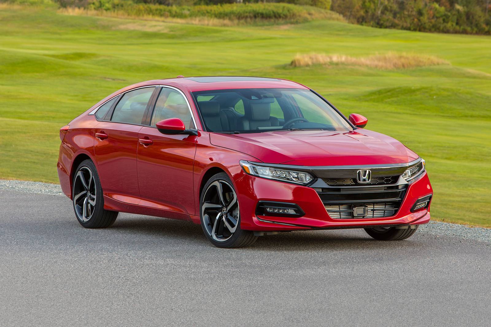 2018_honda_accord_sedan_sport_fq_oem_1_1600.jpg